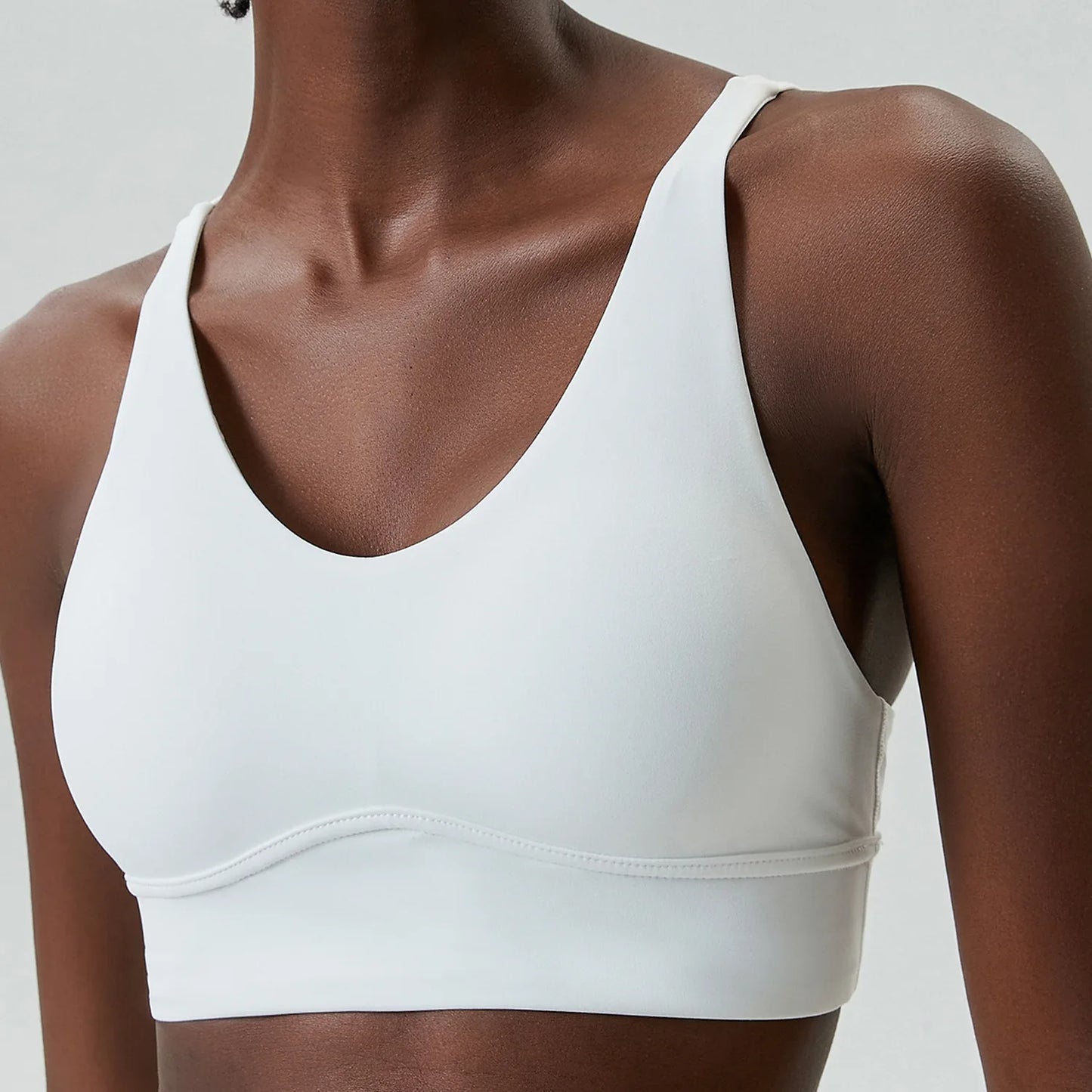 Women's Buttery Soft V-Neckline Sports Bra / Gym Bra High Impact (Victorious TechWeave)