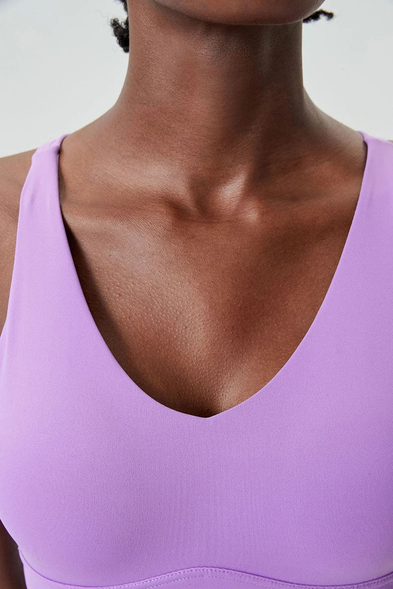 Women's Buttery Soft V-Neckline Sports Bra / Gym Bra High Impact (Victorious TechWeave)