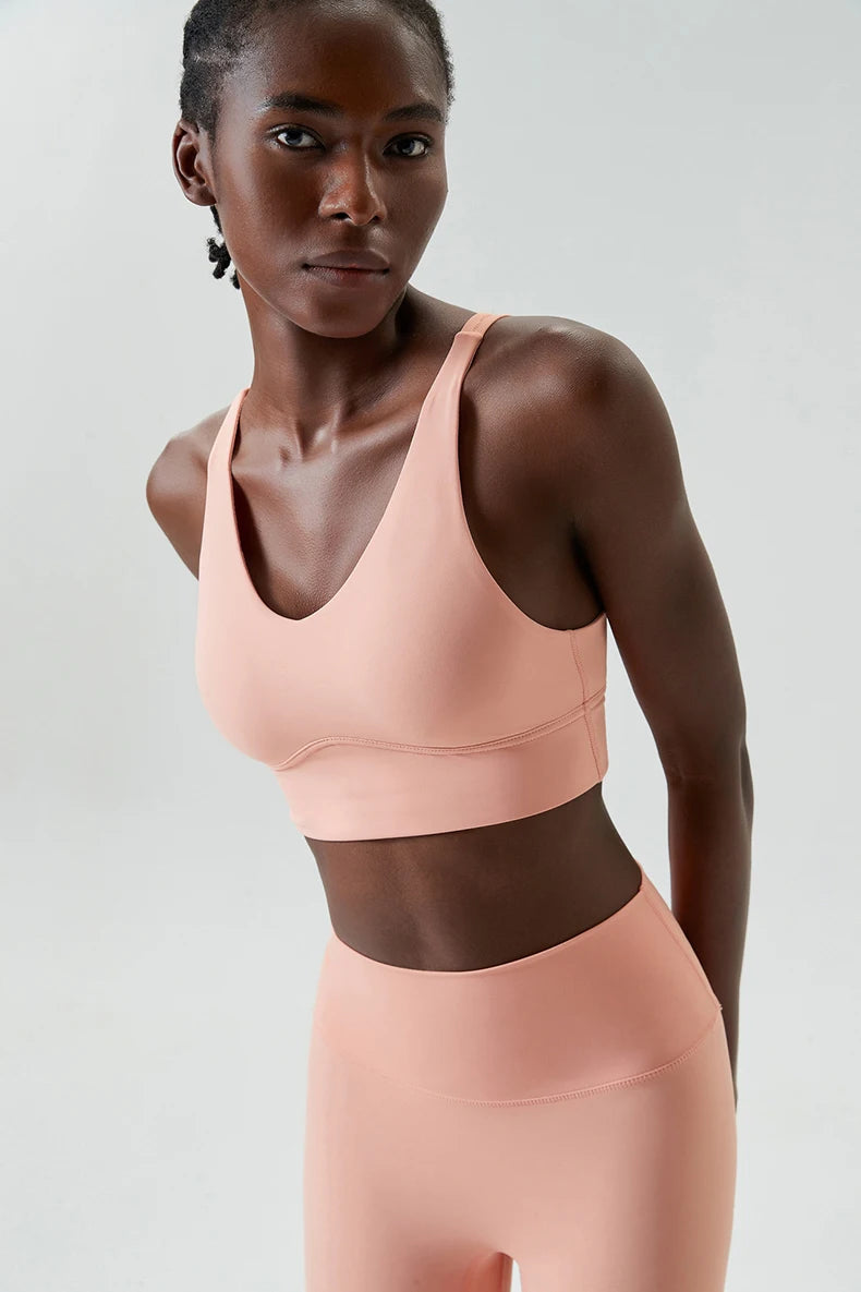 Women's Buttery Soft V-Neckline Sports Bra / Gym Bra High Impact (Victorious TechWeave)