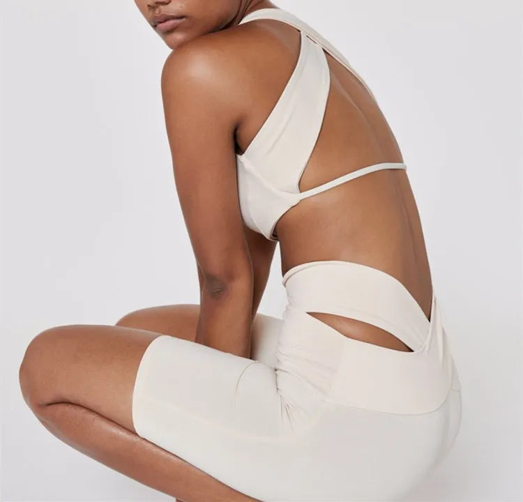 Women's Elastic Sports Bra & Shorts/ Wide Strap Cross Back Fitness Bra (Victorious Motion Matrix)