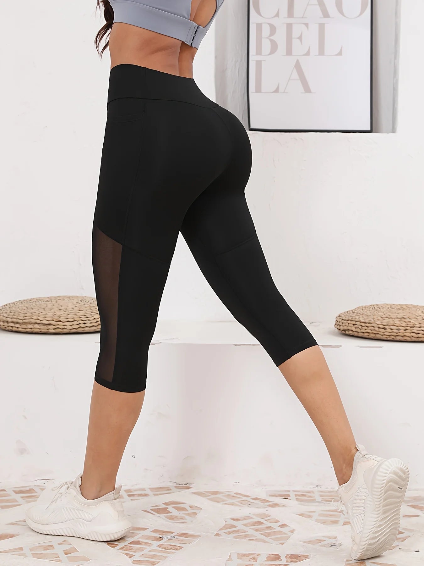 Women's Mesh Splicing With Pockets High Waist Leggings (Victorious Nova Colony)