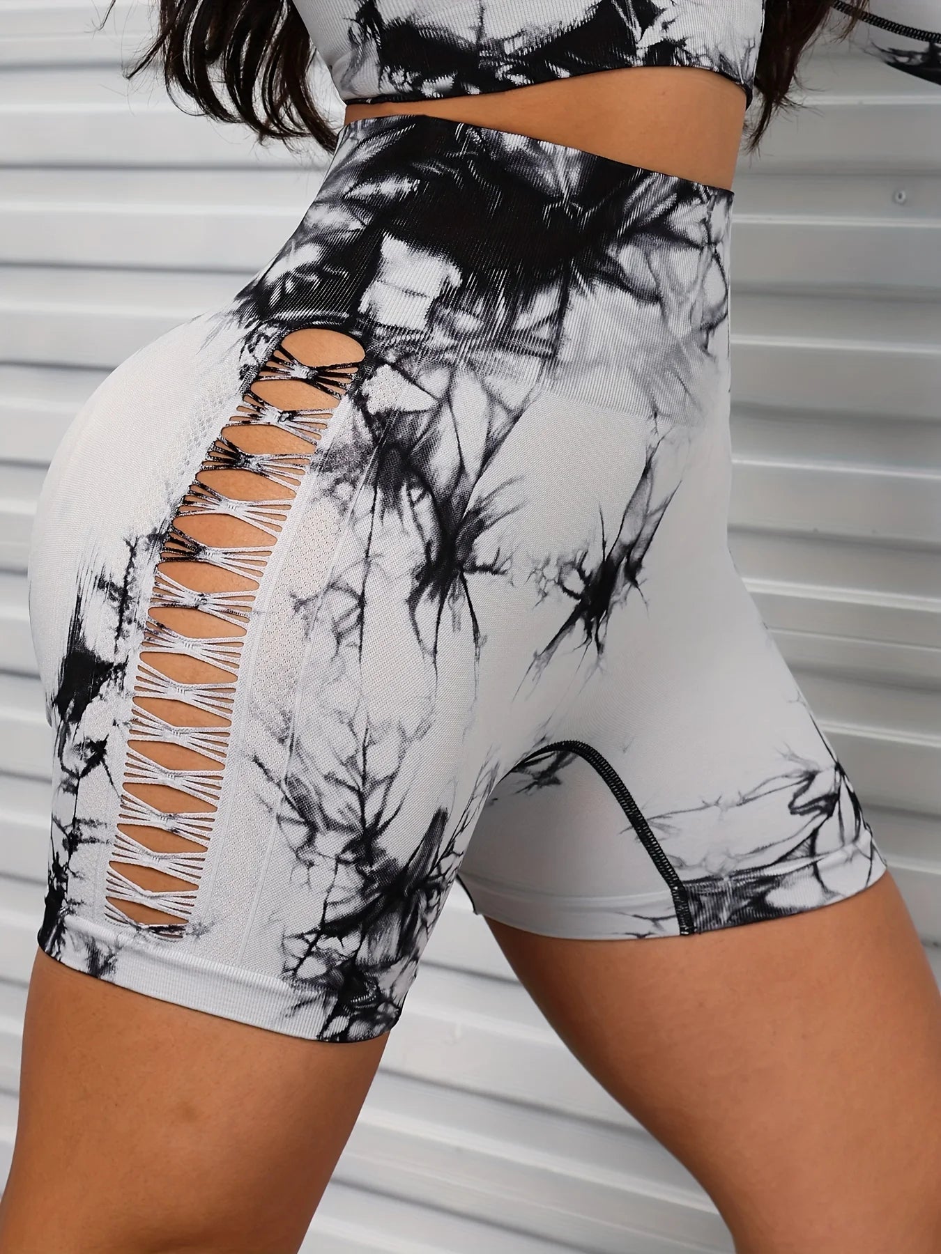 Women Tie Dye Hollow Seamless Yoga Shorts (Victorious EvoCore Shorts)