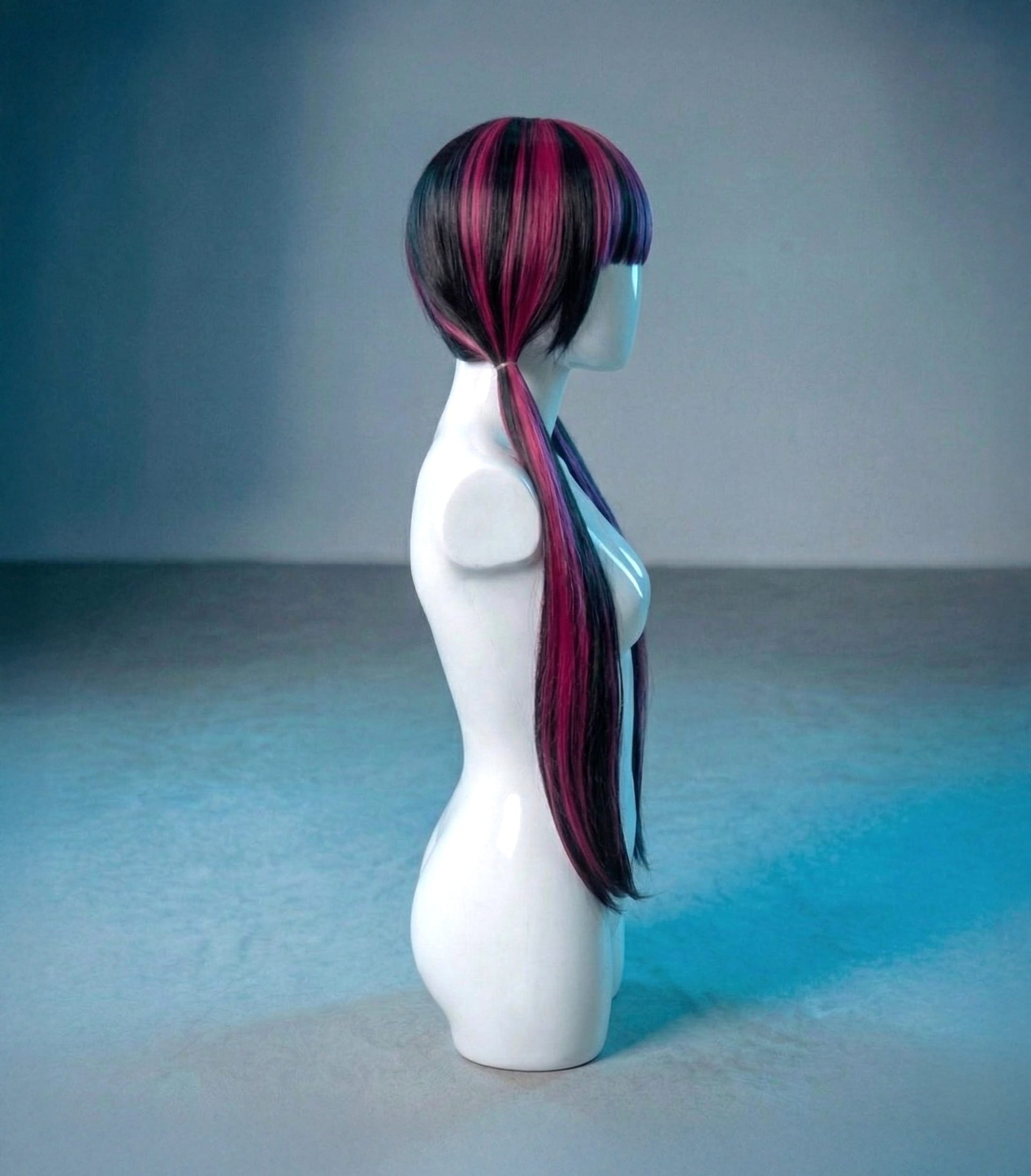 Black and Cherry / One Size Draculaura MonsterHigh Cosplay Wig - XXO Midnight Black and Cherry