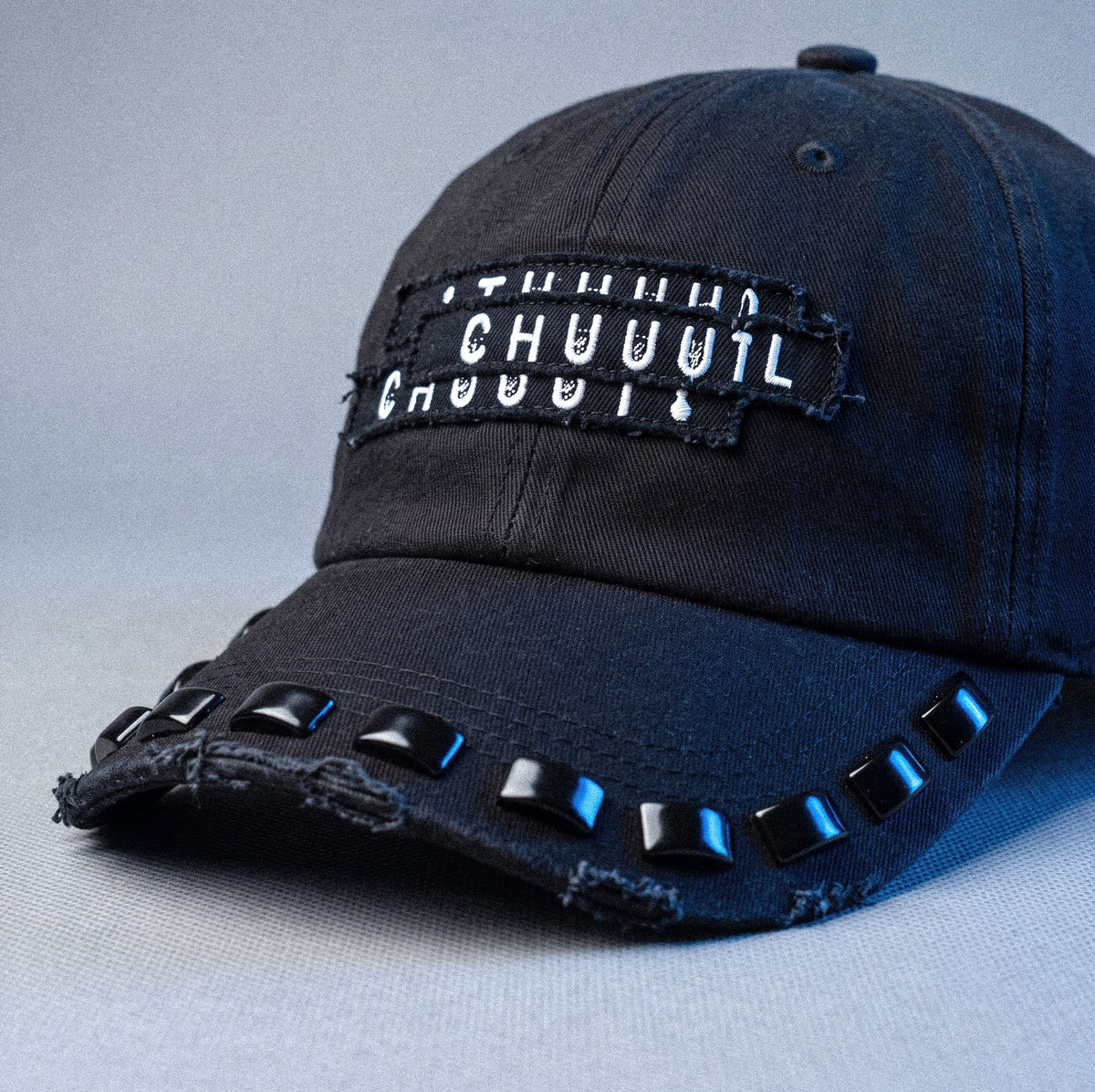 Black Rivet Baseball Cap Distressed Vintage/ Eaved Dome Destruction Punk Style Hat