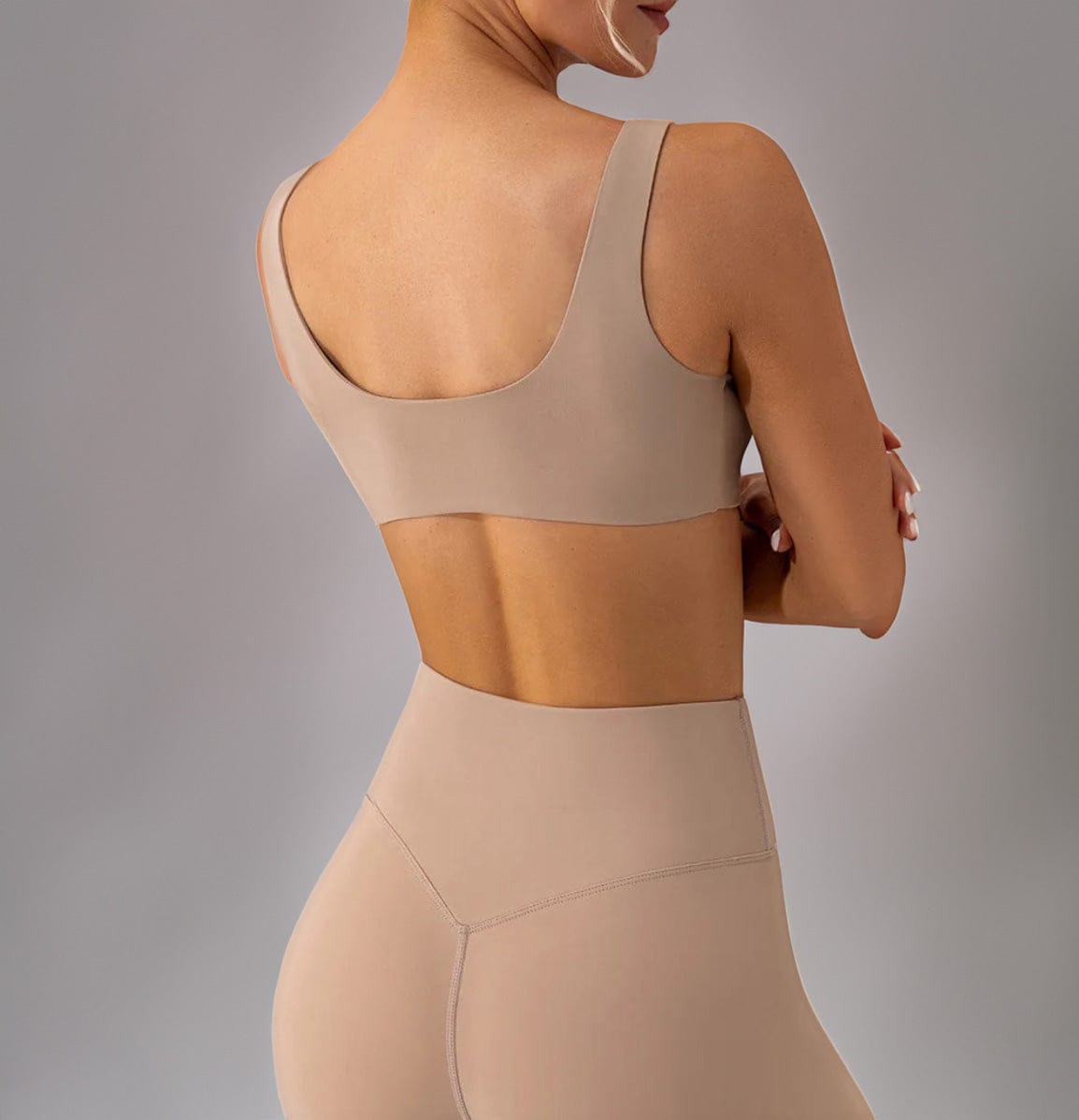 Brown / L Victorious ThunderGlow Sports Bra