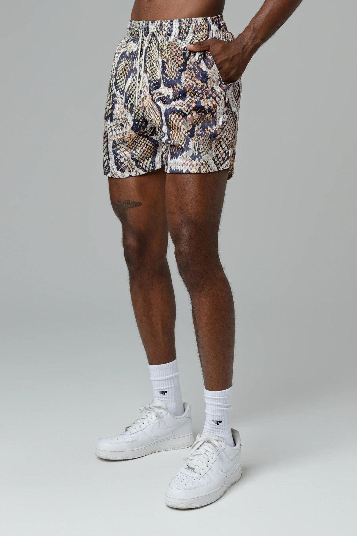 brown snake print / XL Victorious Apocalypse Explorer Mesh Breathable Shorts