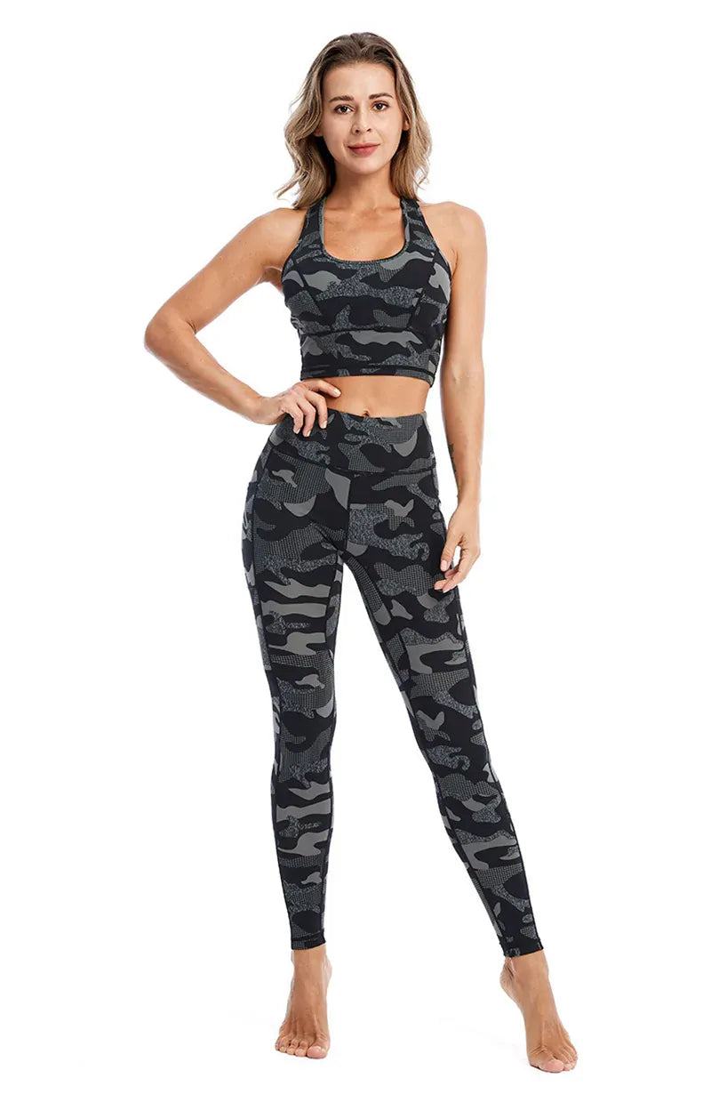 Camo Yoga Leggings with Pocket/ For Running, Lifting, Yoga (Victoria Dreamland)