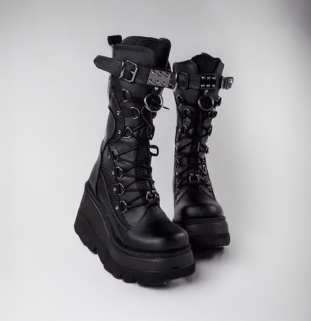 Goth Platform Rivet Buckle Boots / Metal details