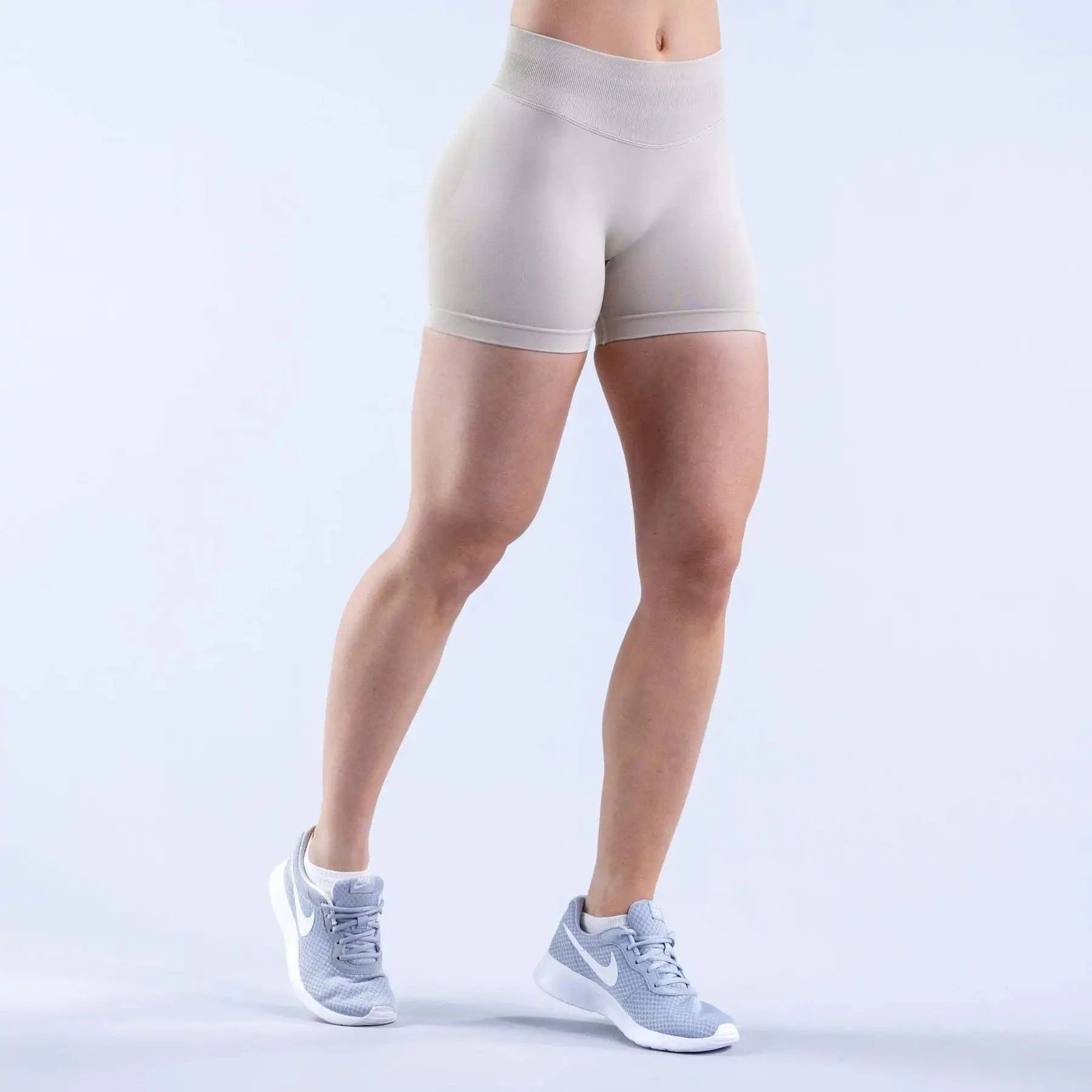 Island XXIIV Low-Rise Women’s High-Impact Sports Shorts by Victorious