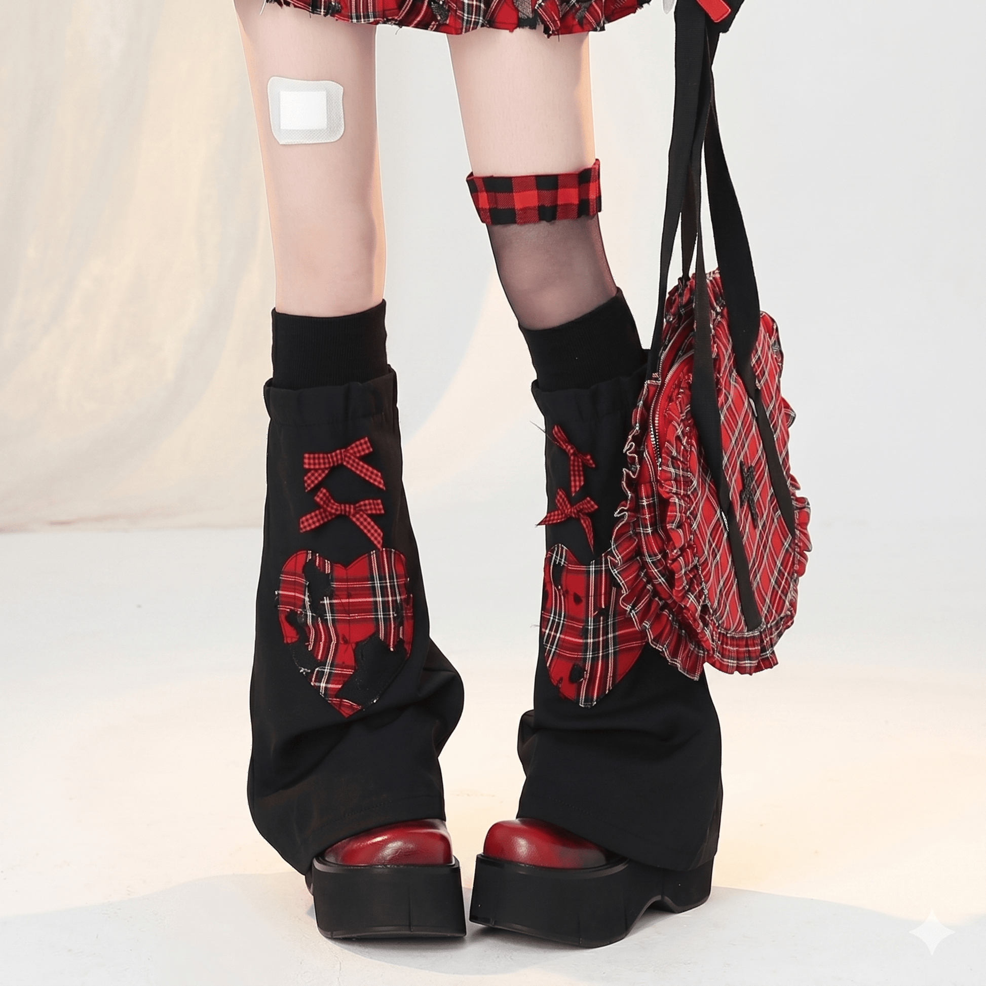K-fashion Red Plaid Cake Skirt & Leg Warmer