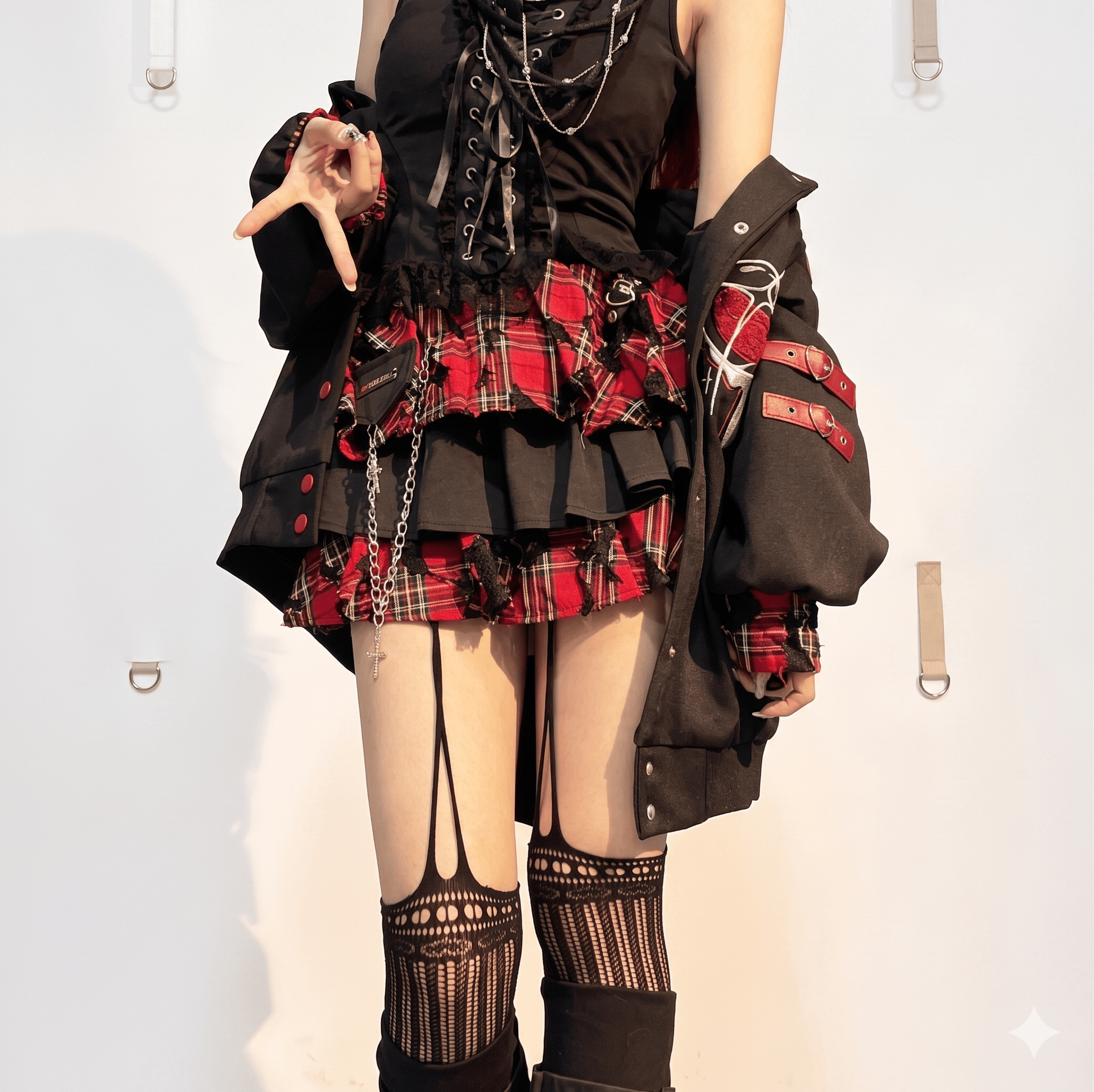 K-fashion Red Plaid Cake Skirt & Leg Warmer