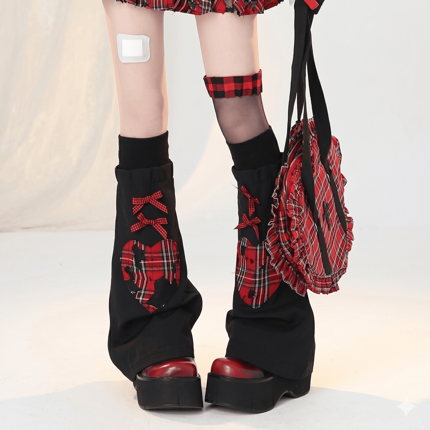Leg warmers / One Size K-fashion Red Plaid Cake Skirt & Leg Warmer