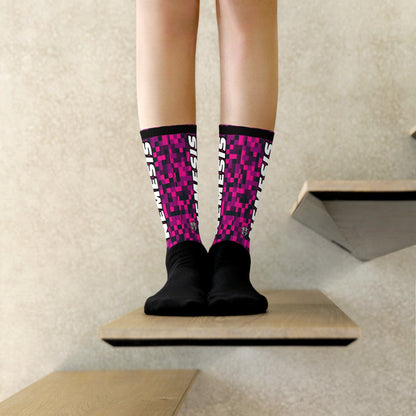 Nemesis: (Rosy Noir) Dynamic Athletic Socks