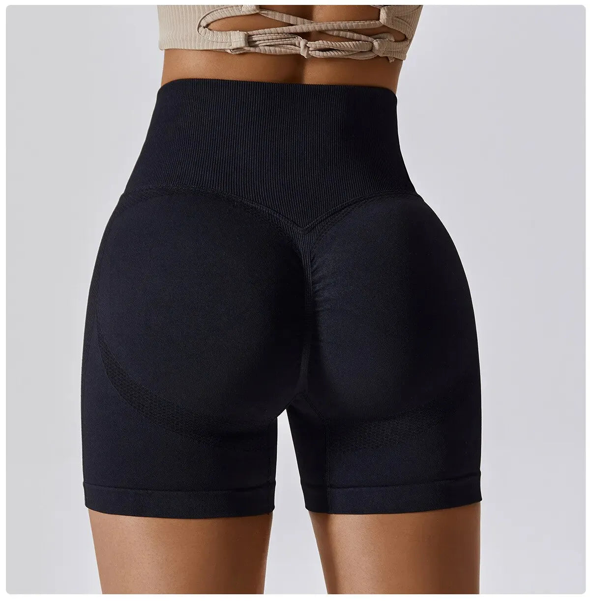 S / Black Kong’s Territory XXIIV Seamless Women’s Sports Shorts / High-Waisted