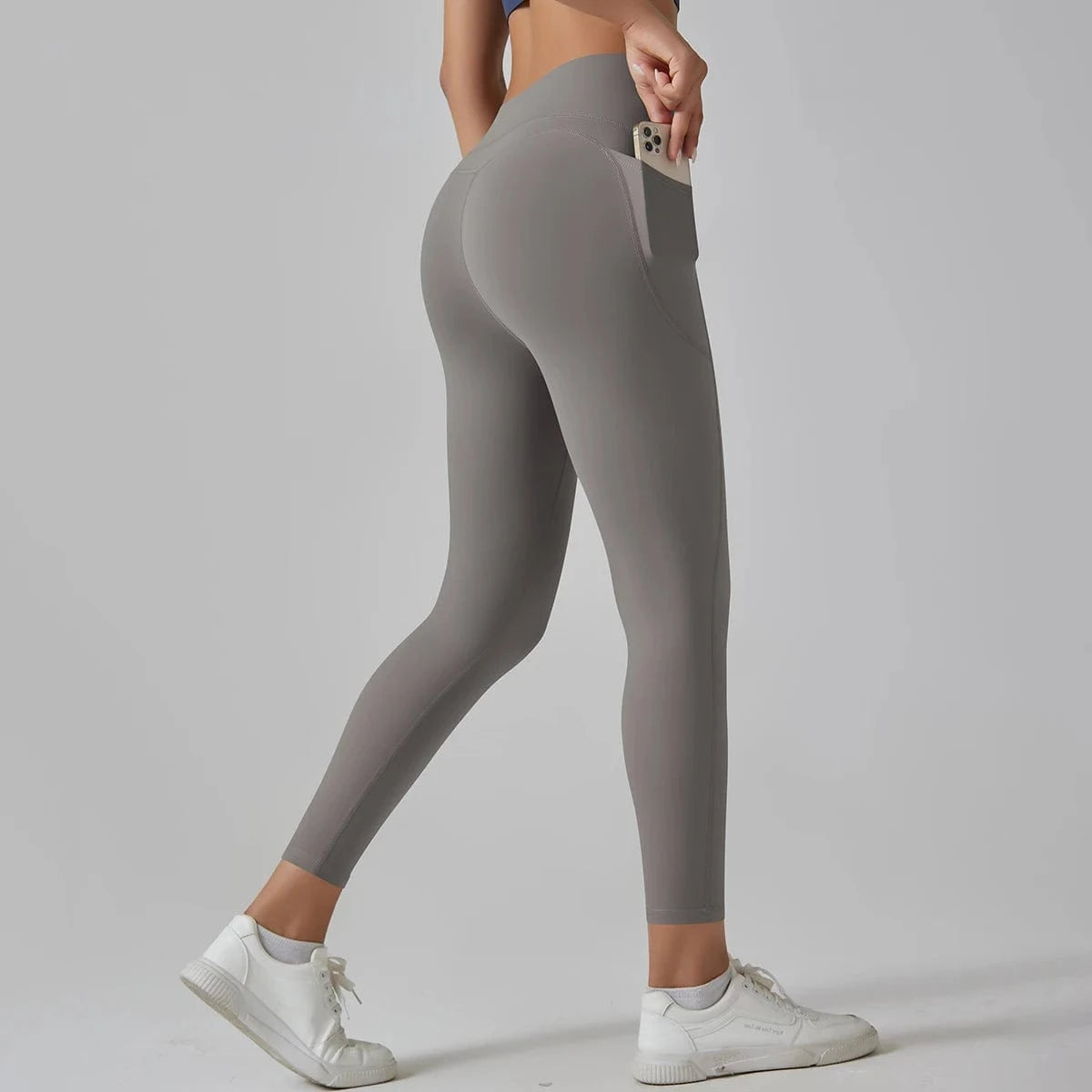 Smoke / S Victorious GravityFit Seamless Leggings