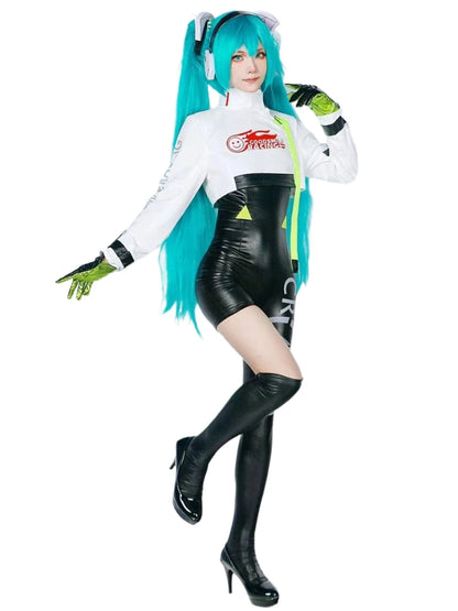 Victorious Miku Racing Cosplay