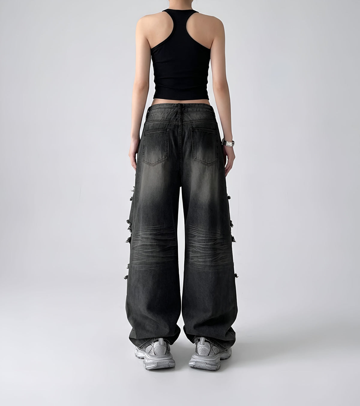 Vintage Trend Ripped Jeans / White Washed Jeans