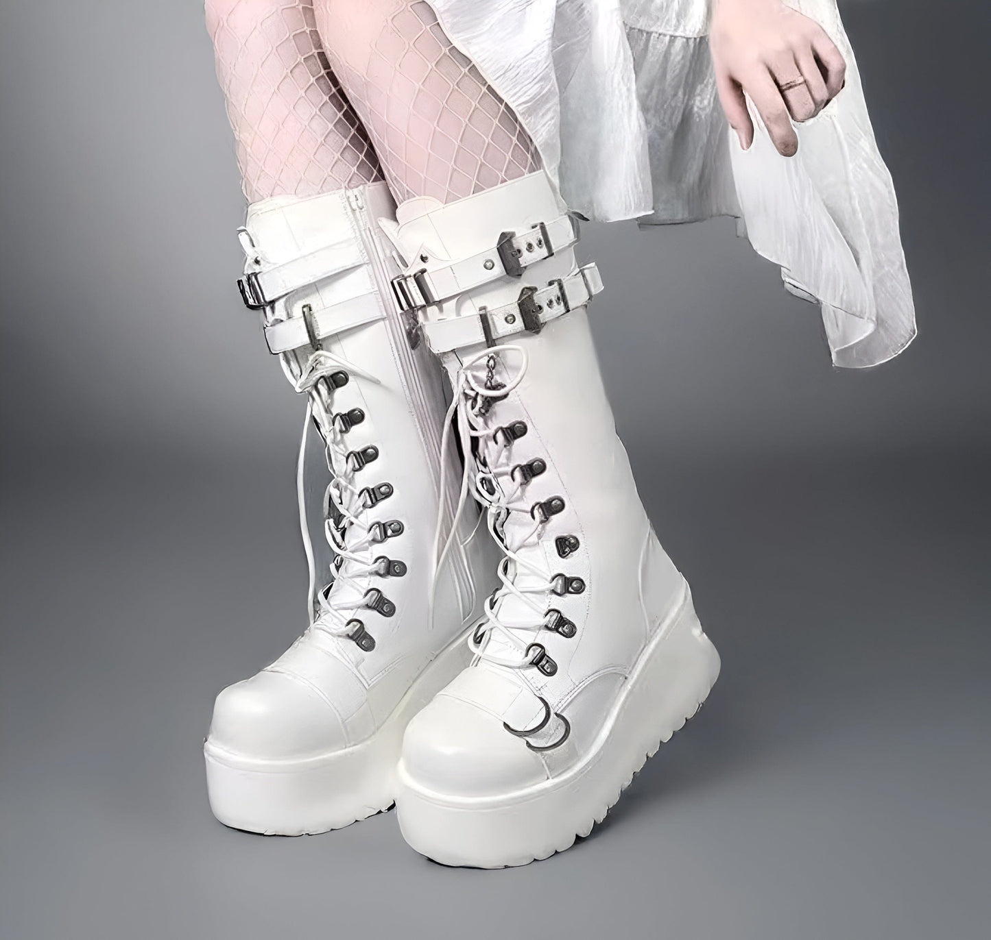 White / 35 Knee High Black Lace Up Gothic Boots (Victorious Kurohana Requiem Boots)