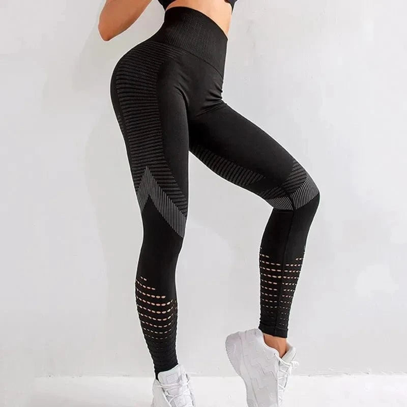 Women Fitness Leggings / Seamless High-Waist / Breathable Leggings for Gym (Comet)